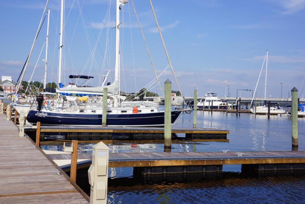 Bridgepointe Hotel&marina Hotel New Bern